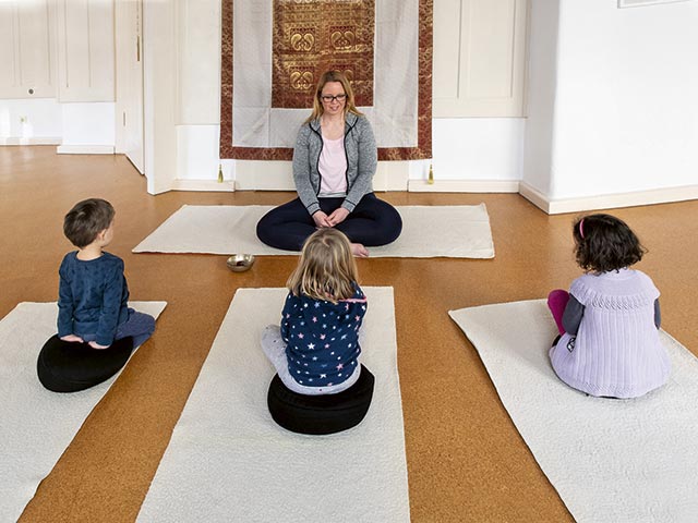 Nicole Zurek Yoga